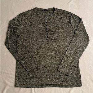 NWOT MLANM Casual Slim Fit Henley long sleeve shirt